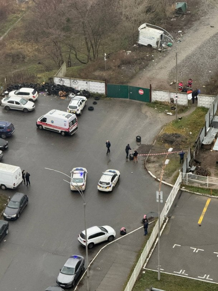 У Києві стався вибух: що відомо (фото)
У Києві стався вибух: що відомо (фото)