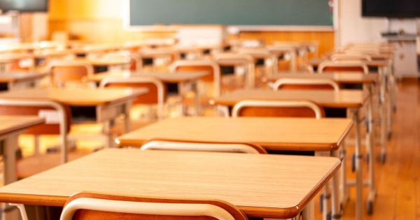 
 Коли у&nbsp;школах Києва почнуться зимові канікули
 