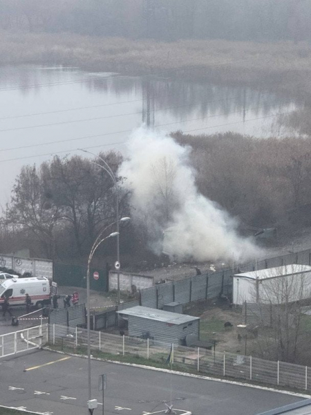 У Києві стався вибух: що відомо (фото)
У Києві стався вибух: що відомо (фото)