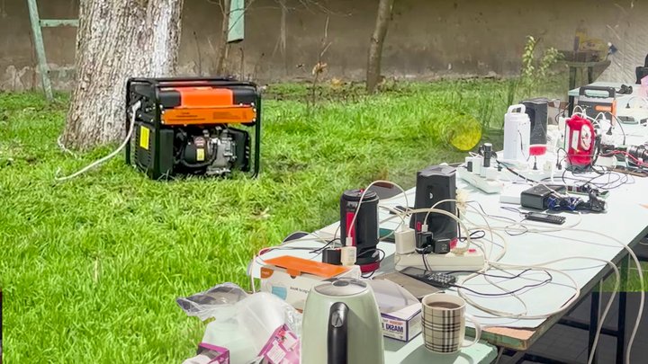 Енергетики оприлюднили графіки відключень світла в Києві й області на 19 грудня