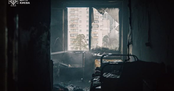 У Києві горіла реанімація в лікарні (фото)
У Києві горіла реанімація в лікарні (фото)