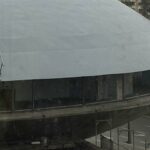 Як зараз виглядає "Летюча тарілка" в Києві: в будівлі триває реставрація