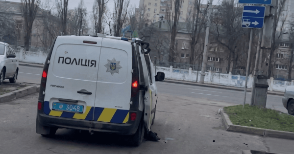 
 Інцидент із водієм-втікачем у Києві: поліція показали запис із бодикамер
 