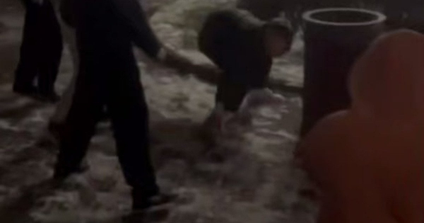 В Ірпені сталася бійка за участю підлітків на Алеї пам’яті: що відомо
В Ірпені сталася бійка за участю підлітків на Алеї пам’яті: що відомо