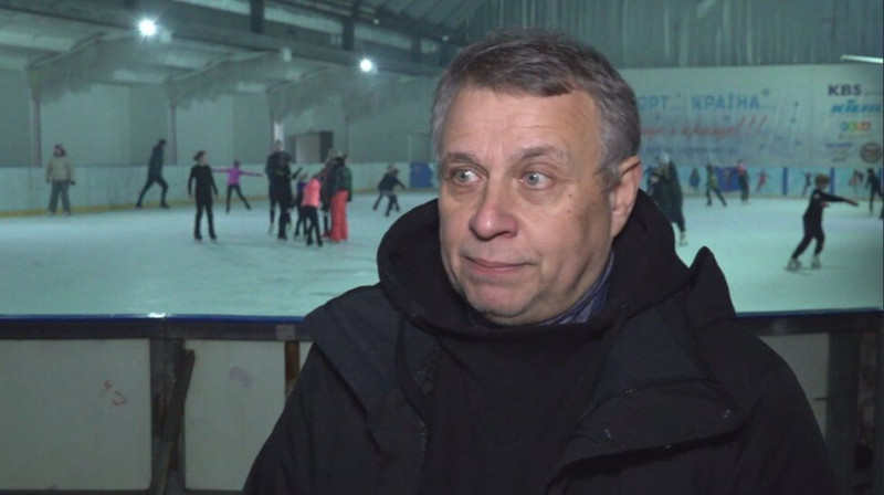Київська ковзанка "Крижинка" — у нового власника. Чи закриють її для дітей і що кажуть тренери й КМДА