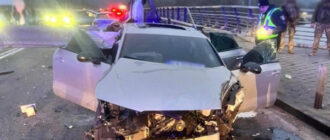 У Києві через ДТП перекрили рух біля мосту Метро