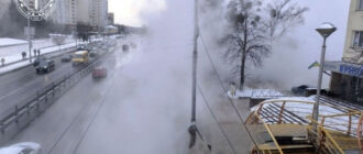 У Києві 16-річна дівчина впала в яму з окропом: 73% опіків тіла (фото)