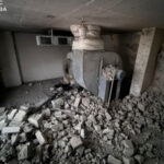 У Києві уламки БпЛА впали на житловий будинок