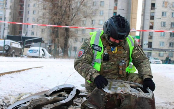 Поліція знешкодила Іскандер-М, що впав у Києві Поліція знешкодила Іскандер-М, що впав у Києві