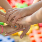 В Ірпені у батьків відібрали 4 дітей, бо вони не мали грошей на ремонт після окупації — соцмережі