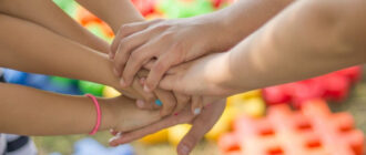 В Ірпені у батьків відібрали 4 дітей, бо вони не мали грошей на ремонт після окупації — соцмережі