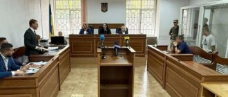 Вбивство на столичному фунікулері: адвоката засудженого притягнули до відповідальності за затягування справи
