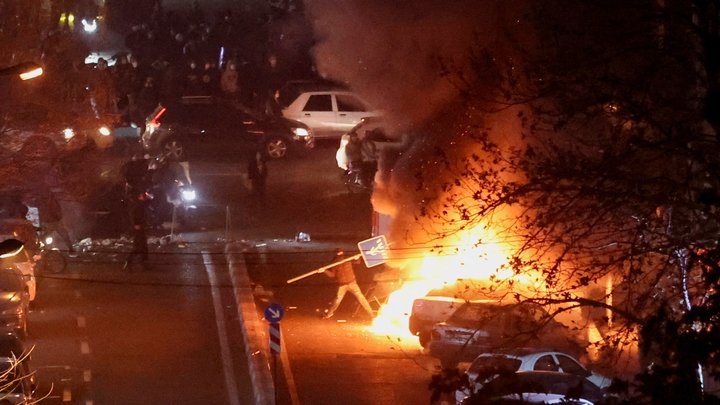 Біля посольства Ірану в Києві відбувся мітинг на підтримку антиурядових іранських протестів