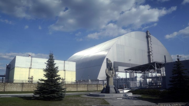 Чорнобильську АЕС заживили від Обʼєднаної енергосистеми України після атаки РФ — Міненерго