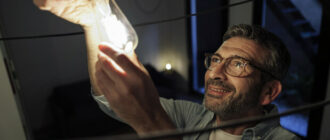 У Києві та області багатоповерхівки зможуть отримати до 300 тисяч гривень на енергообладнання