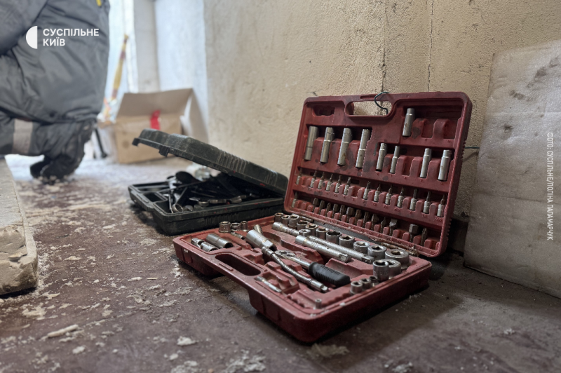 "20 хвилин працюємо, 10 хвилин погрілись в машині" — як енергетики Києва ремонтують обладнання