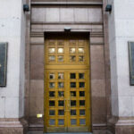 В КМДА влаштували обшуки: директору Департаменту фінансів оголосили підозру