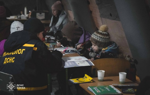 У Києві відновили водопостачання, на черзі - тепло