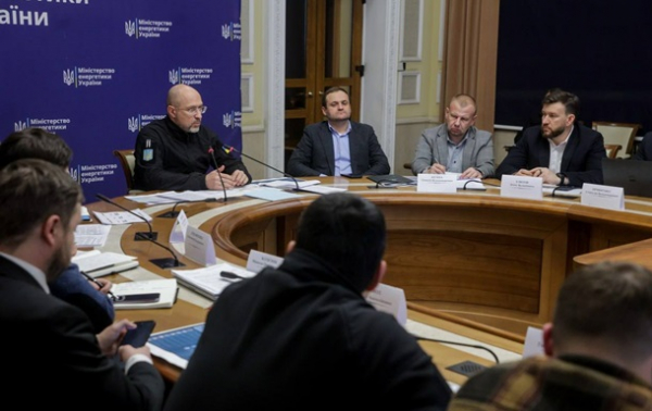 У Києві без світла залишається 710 тисяч абонентів У Києві без світла залишається 710 тисяч абонентів