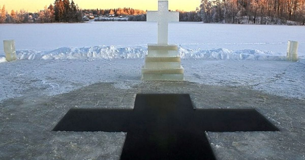 Водохреще у Києві: де офіційні локації для купання і які діють обмеження
Водохреще у Києві: де офіційні локації для купання і які діють обмеження