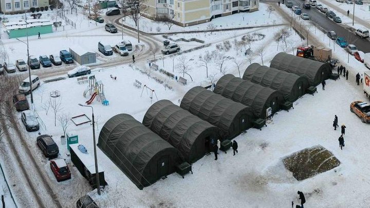 "Вчетверте зливаємо воду з труб": голова Деснянської РДА про ситуацію з опаленням на Троєщині