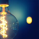 Що робити, якщо світло з моменту атаки РФ так і не з’явилося: у YASNO пояснили алгоритм дій