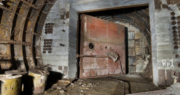 Таємні місця київського метро: у Мережі з’явилися рідкісні кадри (фото)
Таємні місця київського метро: у Мережі з’явилися рідкісні кадри (фото)