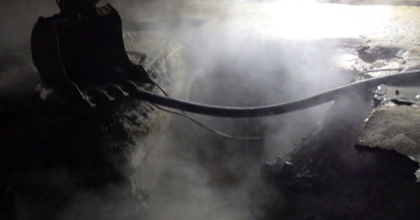 З’явились нові подробиці інциденту з падінням 16-річної дівчини в яму з окропом у Києві
З’явились нові подробиці інциденту з падінням 16-річної дівчини в яму з окропом у Києві