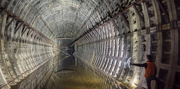 Таємні місця київського метро: у Мережі з’явилися рідкісні кадри (фото)
Таємні місця київського метро: у Мережі з’явилися рідкісні кадри (фото)