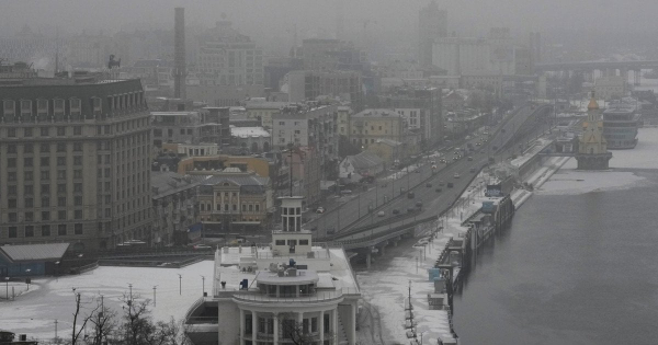 
 Зимова негода накриє Київ та&nbsp;область: оголошена жовта небезпека
 