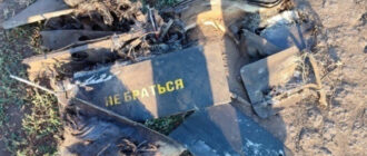 У Києві дрон впав на будинок