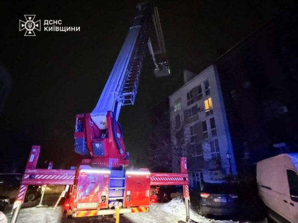 
 РФ атакувала дронами Київ і область: є загиблі, зруйновані будинки (фото, відео)
 