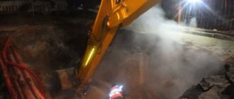 Після аварії на Деміївській площі Києва 16-річна дівчина впала в гарячу воду й нині ушпиталена