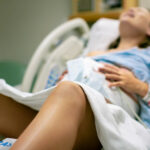 У перинатальному центрі на Оболоні в Києві лікарці повідомили про підозру після смерті породіллі