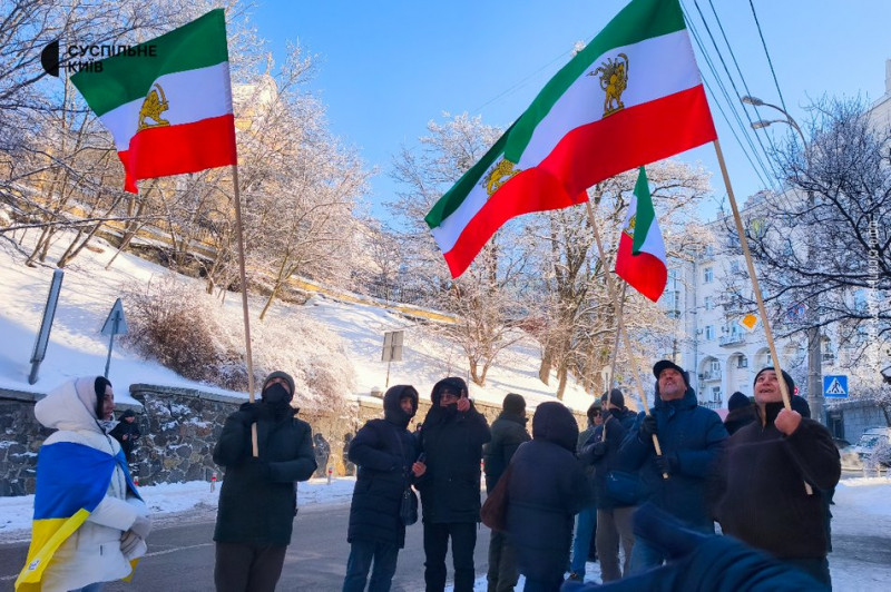 Біля посольства Ірану в Києві відбувся мітинг на підтримку антиурядових іранських протестів