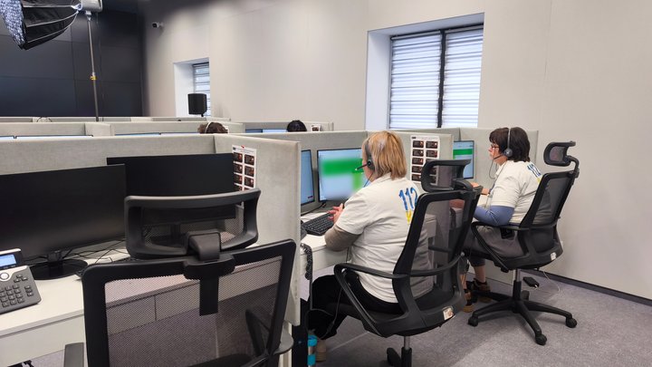 Роботи побільшало майже вдвічі: як у Києві працює лінія 112, яка тепер приймає скарги й на енергетику