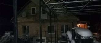 Пошкоджені будинки в Бучанському районі: наслідки нічного обстрілу Київщини