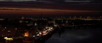 В ДТЕК пояснили, чому Київ понад тиждень живе без графіків світла