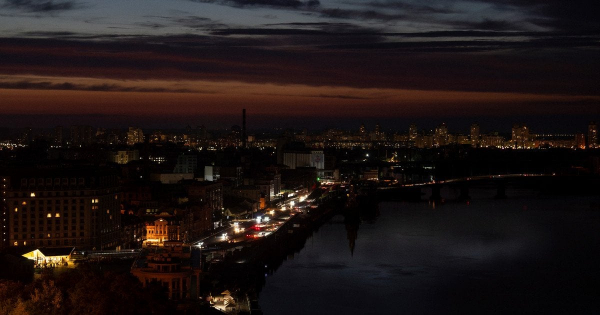 
 В&nbsp;ДТЕК пояснили, чому Київ понад тиждень живе без графіків світла
 