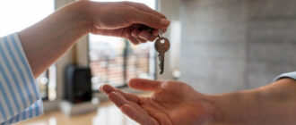 Ціни на оренду квартир у Києві "обвалилися": що трапилось і що буде з ринком далі