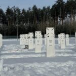 "Сперечаємось за клаптик землі, де їх захоронити". НВМК продовжує поховання військових після постанови Верховного суду