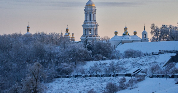 
 Що готує погода киянам на вихідні: прогноз на 7 лютого в Києві
 