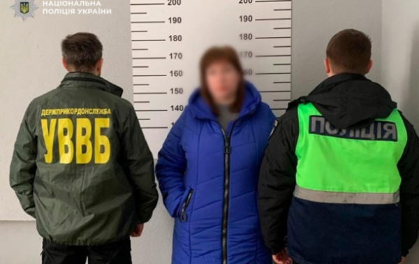 Вивезла немовля за &euro;14 тисяч: сурогатній матері оголосили підозру