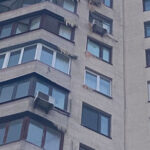 "Шматка стіни просто немає": мешканець Києва розповів про жахливу атаку РФ