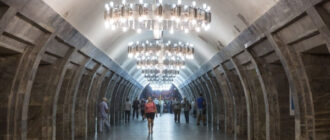 Потоп біля станції метро у Києві: чи є загроза для пасажирів