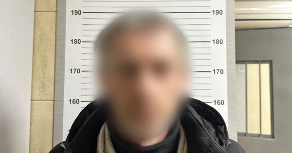 Забрала з дому всі заощадження: у Києві працівники мийки викрали майже мільйон з багажника клієнтки
Забрала з дому всі заощадження: у Києві працівники мийки викрали майже мільйон з багажника клієнтки