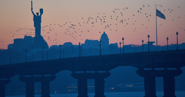 Київ повертається до тимчасових графіків: що відомо
Київ повертається до тимчасових графіків: що відомо