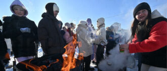 Київ замерзає: сотні будинків без тепла у лютий мороз, стався транспортний колапс
