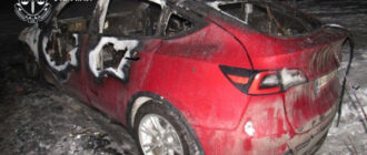 У Києві спалили автомобілі Tesla на замовлення РФ