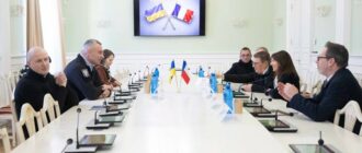 Міська голова Парижа Анн Ідальго зустрілася з Кличком та відвідала Бородянку